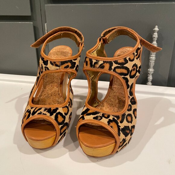 Sam Edelman Kendall Leopard Wedge Heel Sandals - Picture 2 of 6